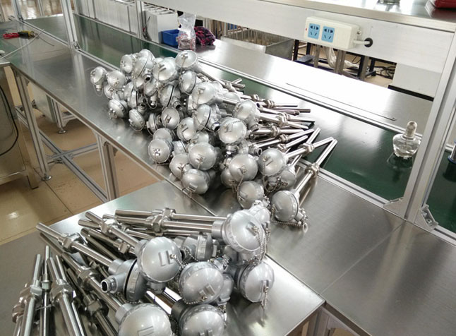 �ۺ������ȫ�漰�r����